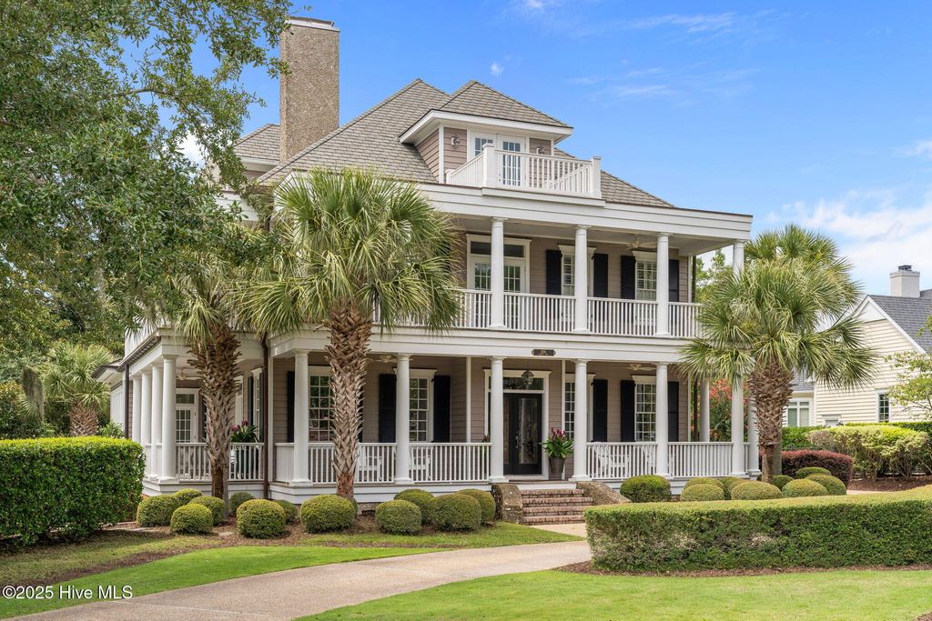 Photo of 1104 Shelter Cove Place, Wilmington, NC 28405 (MLS # 100523912)