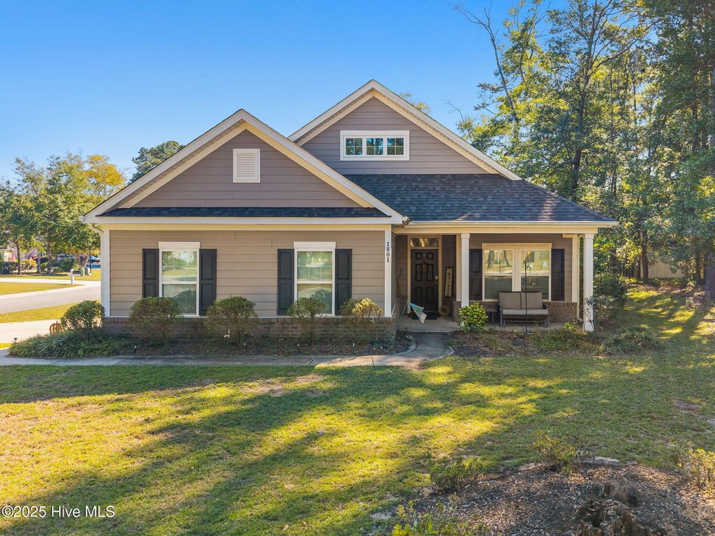 Photo of 1801 Wildwood Court SW, Ocean Isle Beach, NC 28469 (MLS # 100538570)