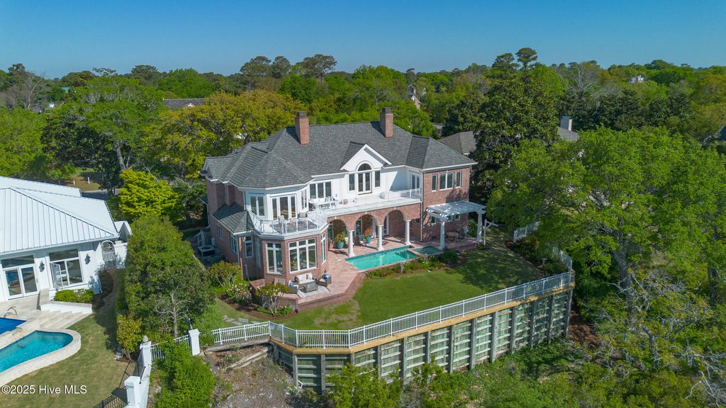 Photo of 1047 Ocean Ridge Drive, Wilmington, NC 28405 (MLS # 100505592)