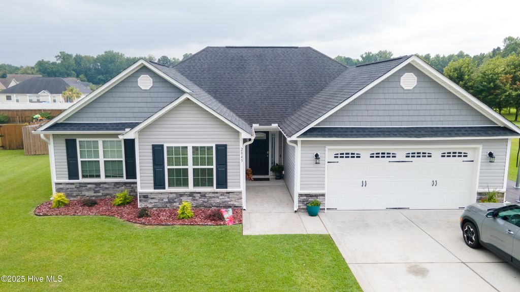 Photo of 2845 Mockingbird Lane, Winterville, NC 28590 (MLS # 100525925)