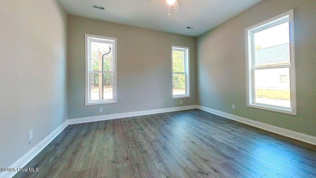 Photo of 1049 Greenview Road, Southport, NC 28461 (MLS # 100531647)