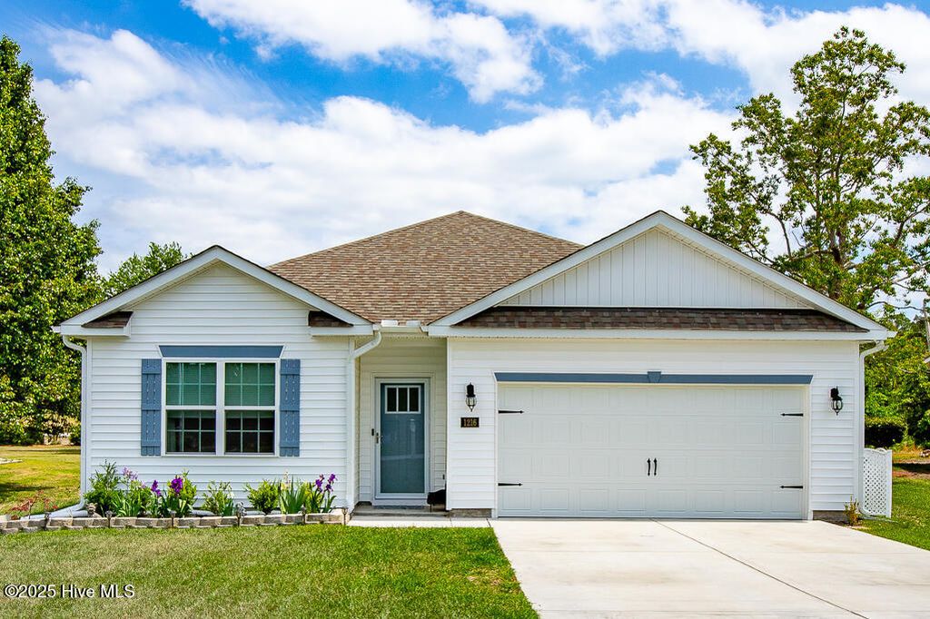 Photo of 1216 Caracara Drive, New Bern, NC 28560 (MLS # 100516765)