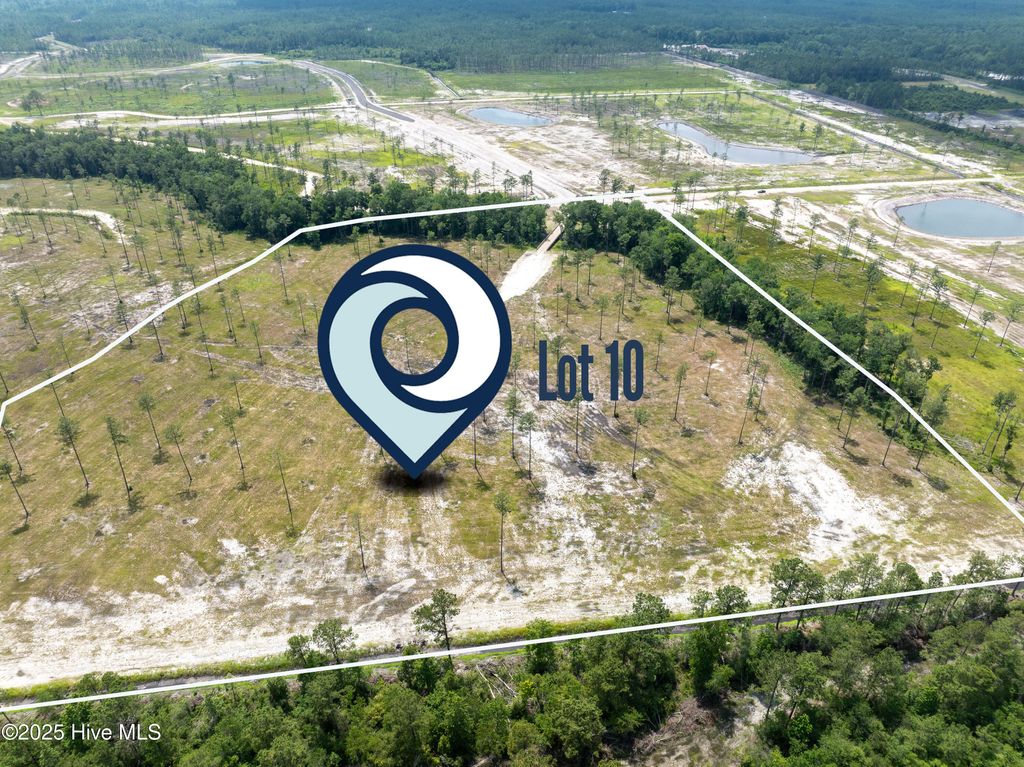 Photo of 10 Kingbird, Rocky Point, NC 28457 (MLS # 100518901)