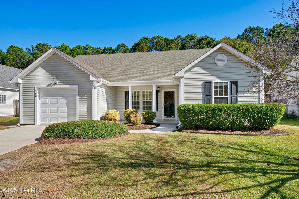 Photo of 7300 Farrington Farms Drive, Wilmington, NC 28411 (MLS # 100540717)