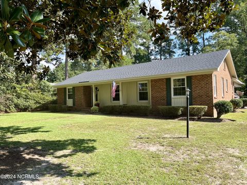 A home in Laurinburg