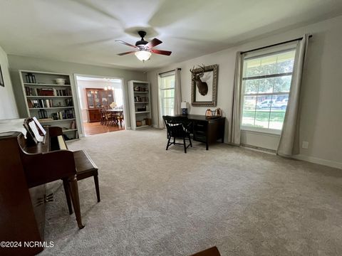 A home in Laurinburg