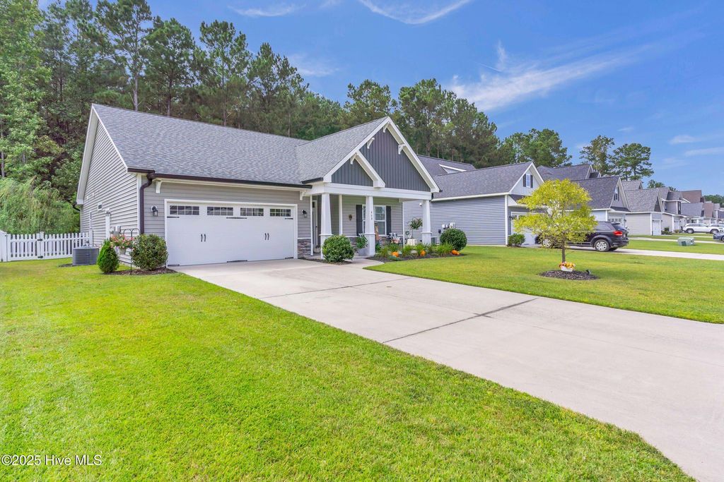 Photo of 460 Jasmine Way, Burgaw, NC 28425 (MLS # 100531305)