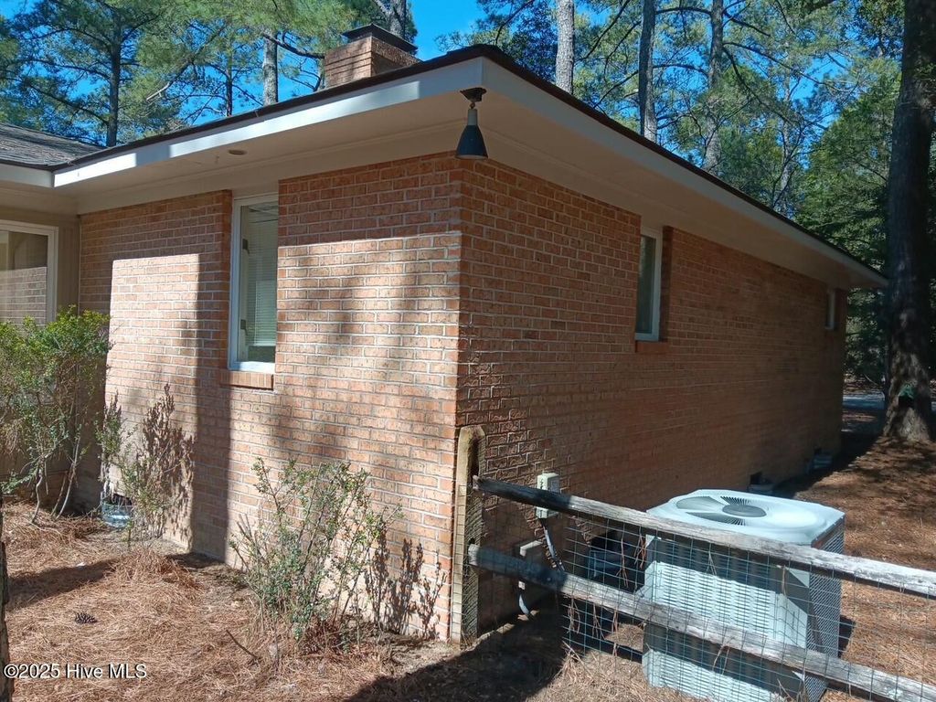 listing image 44