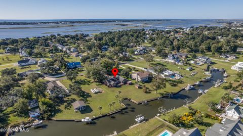 A home in Cape Carteret