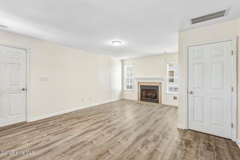 Tiny photo for 301 Brookstone Way, Jacksonville, NC 28546 (MLS # 100539908)