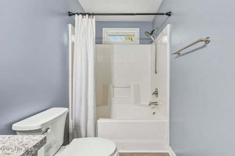 Tiny photo for 301 Brookstone Way, Jacksonville, NC 28546 (MLS # 100539908)