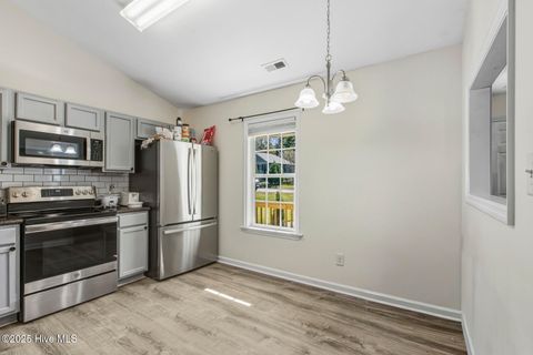 Tiny photo for 301 Brookstone Way, Jacksonville, NC 28546 (MLS # 100539908)