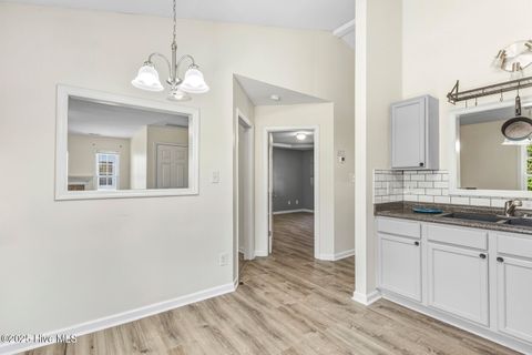 Tiny photo for 301 Brookstone Way, Jacksonville, NC 28546 (MLS # 100539908)