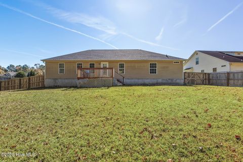 Tiny photo for 301 Brookstone Way, Jacksonville, NC 28546 (MLS # 100539908)