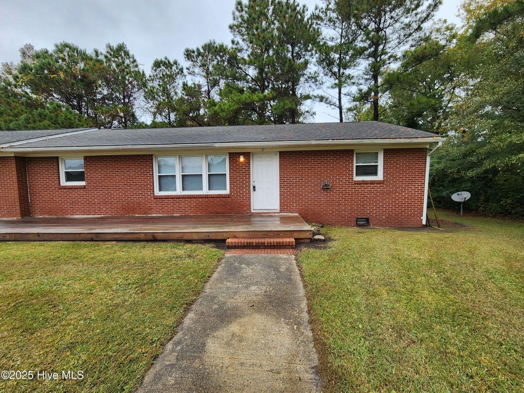 Photo of 1578 Burgaw Highway, Jacksonville, NC 28540 (MLS # 100524755)