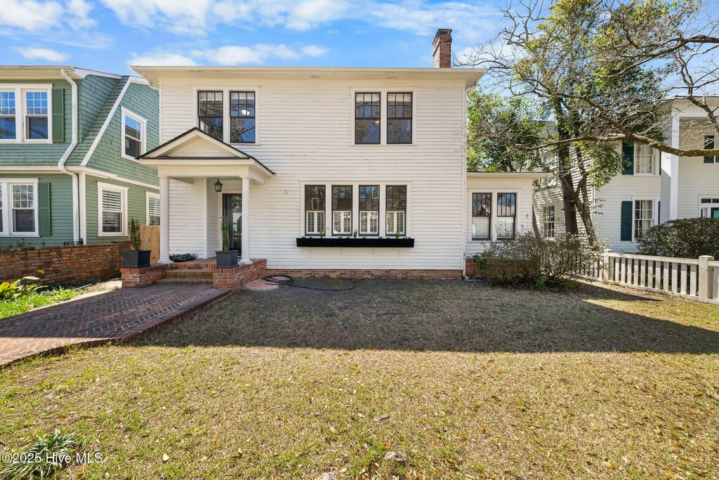 Photo of 1812 Grace Street, Wilmington, NC 28405 (MLS # 100498142)