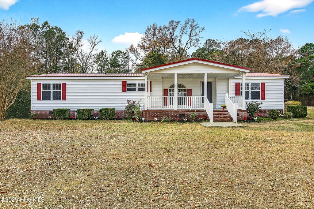 Photo of 1500 Kader Merritt Road, Rose Hill, NC 28458 (MLS # 100543281)