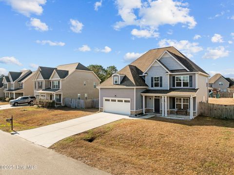 A home in Holly Ridge