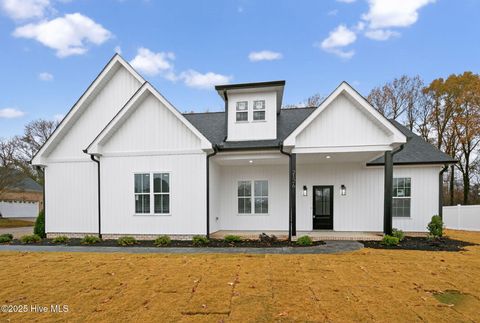 Photo of 2126 Fieldcrest Road E, Wilson, NC 27893 (MLS # 100544199)