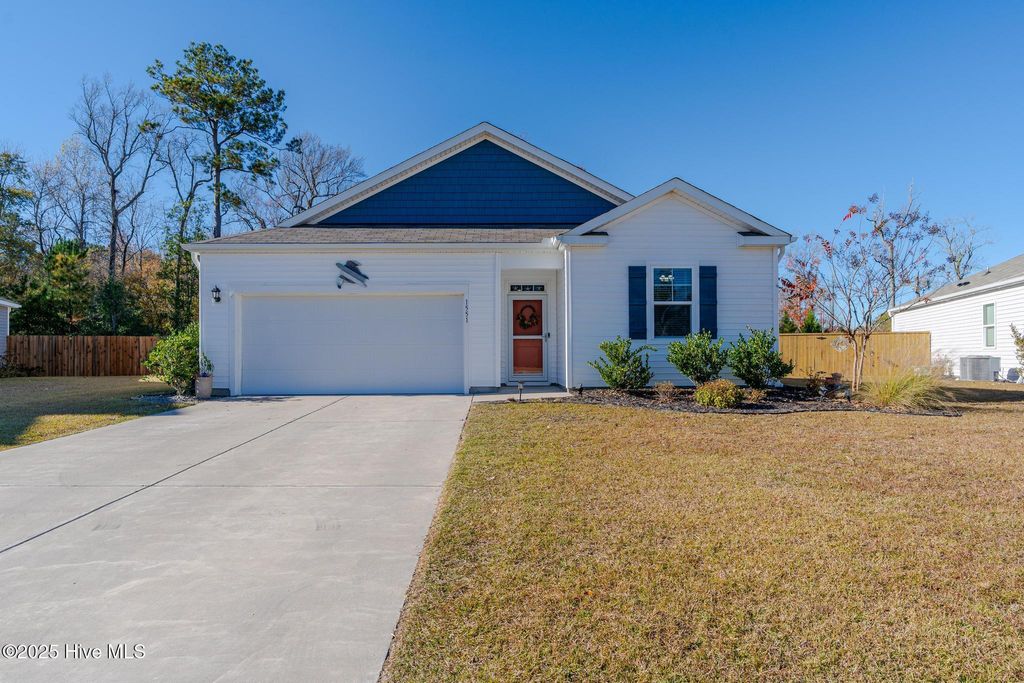 Photo of 1551 Murre Court SE, Bolivia, NC 28422 (MLS # 100542071)