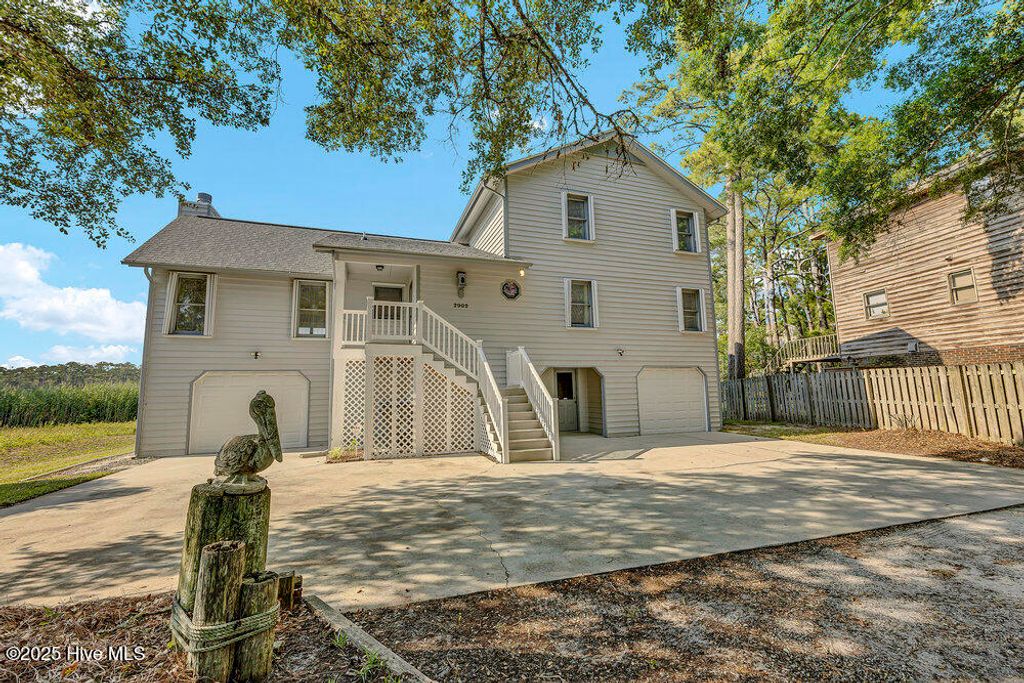 Photo of 2902 W Yacht Drive, Oak Island, NC 28465 (MLS # 100526999)