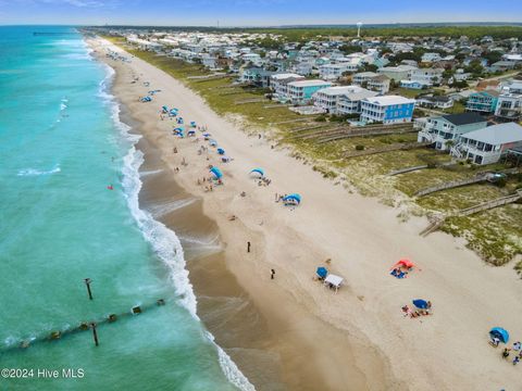 A home in Kure Beach