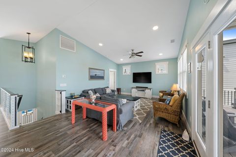 A home in Kure Beach