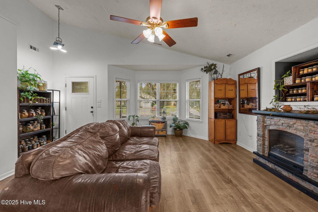 Photo of 217 Attmore Drive, New Bern, NC 28560 (MLS # 100538600)