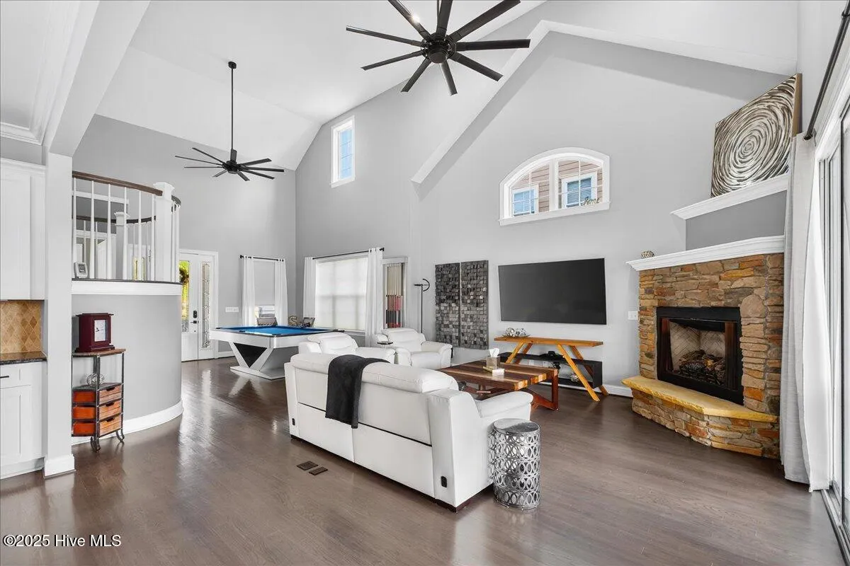 Shallotte, North Carolina 28470, United States, 4 Bedrooms Bedrooms, ,3 BathroomsBathrooms,Residential,Active,210704