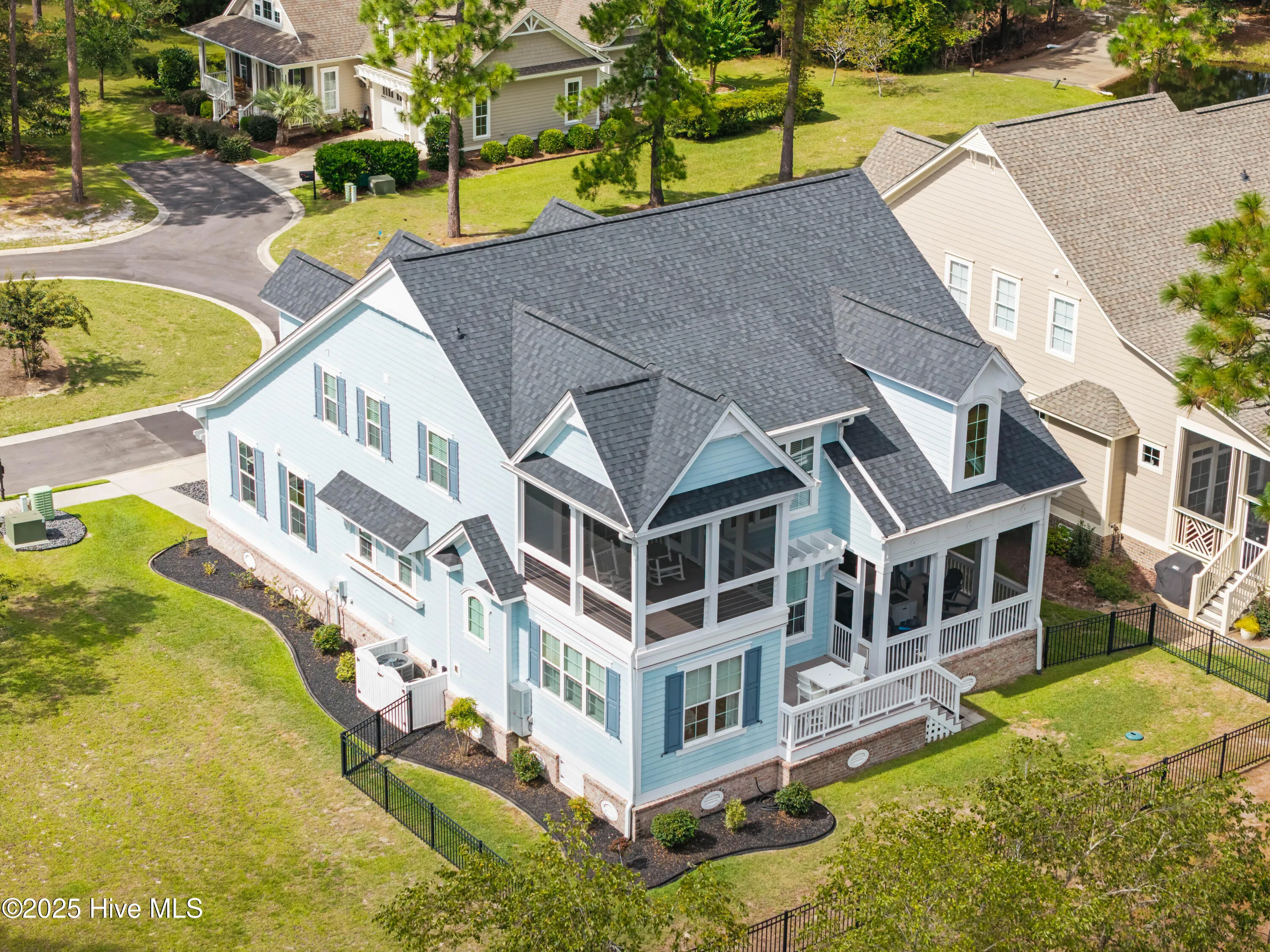 Shallotte, North Carolina 28470, United States, 4 Bedrooms Bedrooms, ,3 BathroomsBathrooms,Residential,Active,210704