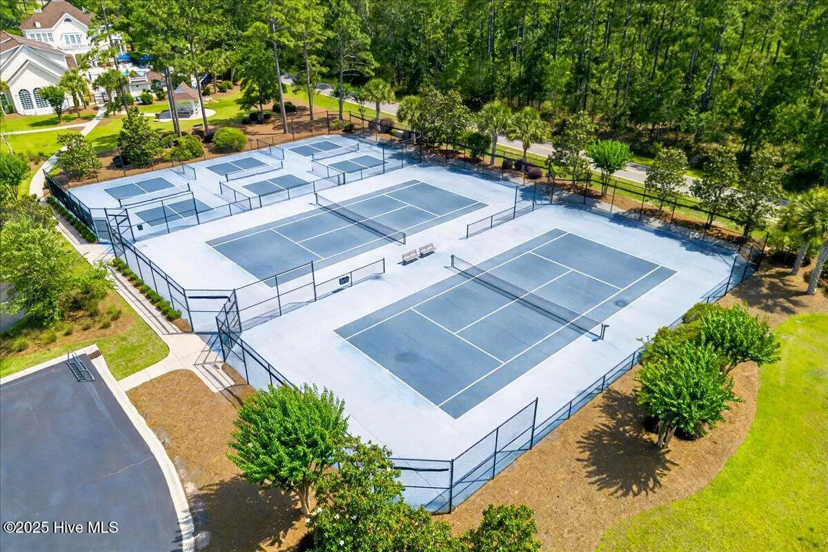 Shallotte, North Carolina 28470, United States, 4 Bedrooms Bedrooms, ,3 BathroomsBathrooms,Residential,Active,210704