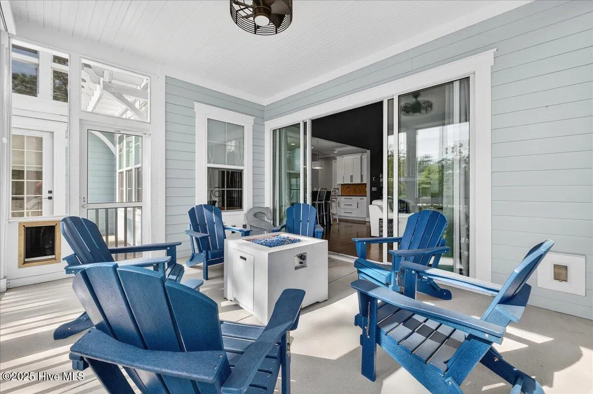 Shallotte, North Carolina 28470, United States, 4 Bedrooms Bedrooms, ,3 BathroomsBathrooms,Residential,Active,210704