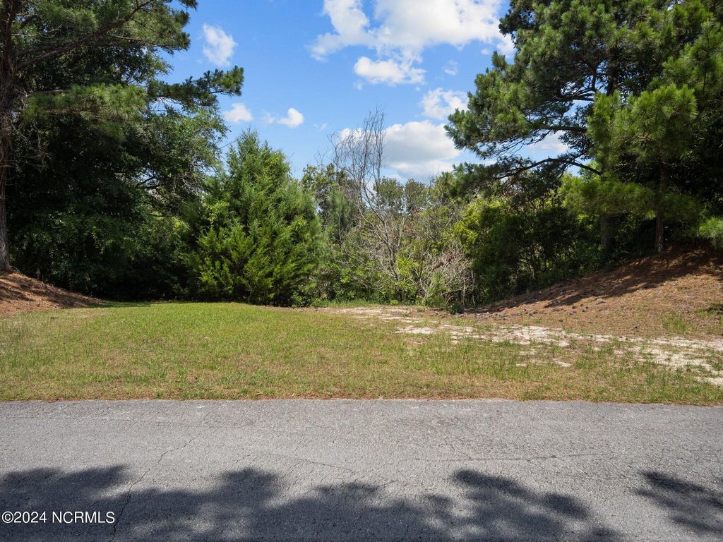 Photo of 302 Governor Safford Lane, Emerald Isle, NC 28594 (MLS # 100453700)