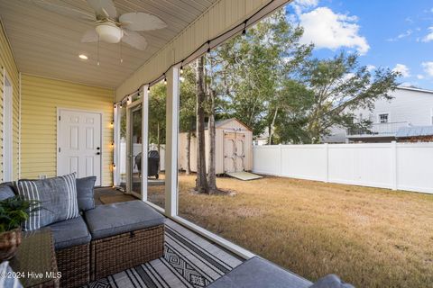 A home in Oak Island