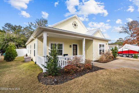 A home in Oak Island