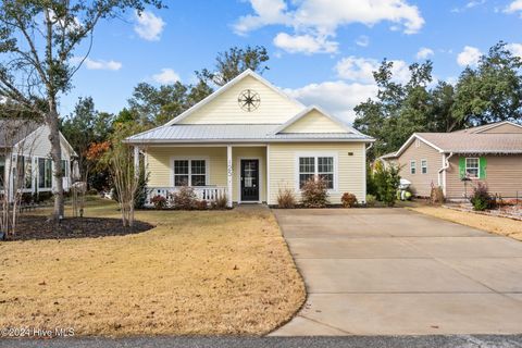 A home in Oak Island