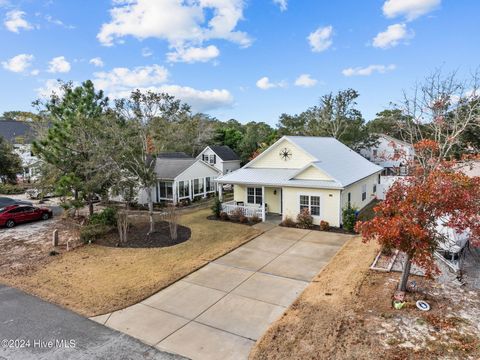 A home in Oak Island