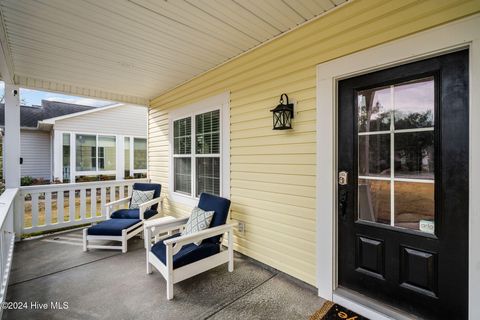 A home in Oak Island