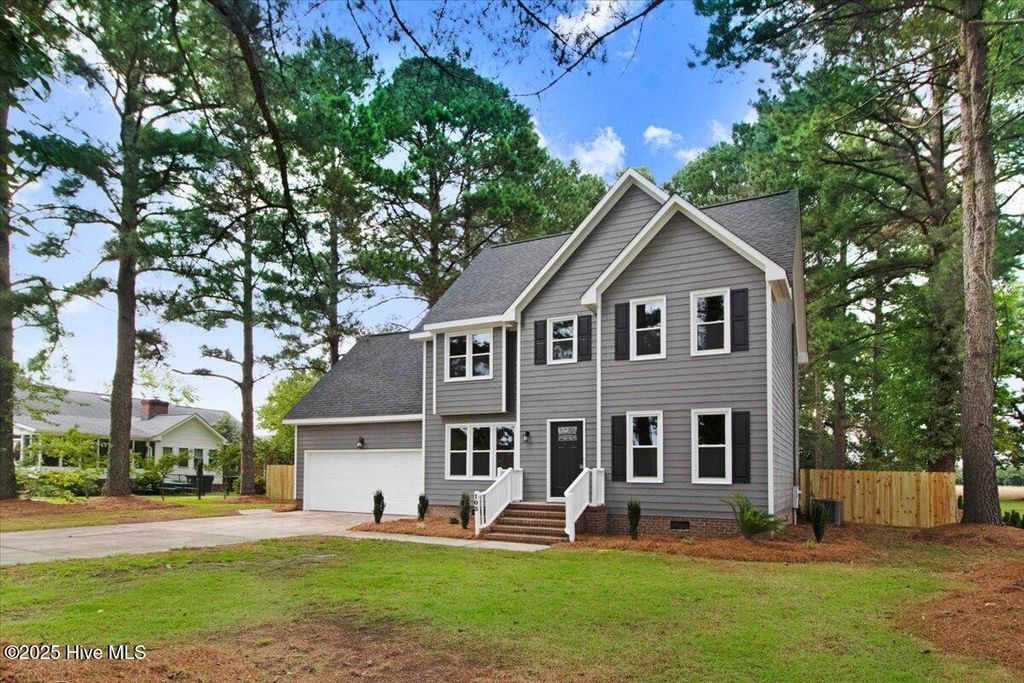 Photo of 103 Sawgrass Place, Goldsboro, NC 27534 (MLS # 100513972)