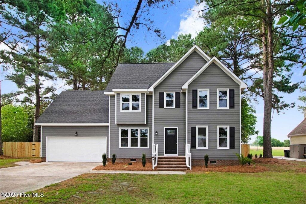 Photo of 103 Sawgrass Place, Goldsboro, NC 27534 (MLS # 100513972)