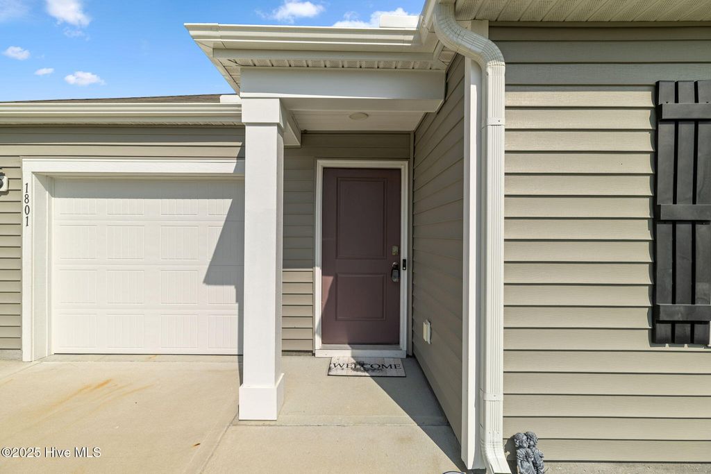 Photo of 1801 Willowtree Court SE, Bolivia, NC 28422 (MLS # 100531495)