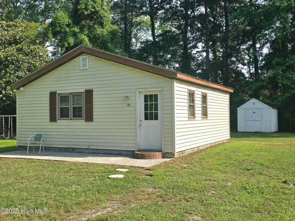 Photo of 144 Micmac Trail, Hertford, NC 27944 (MLS # 100508692)