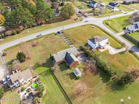 A home in Winterville