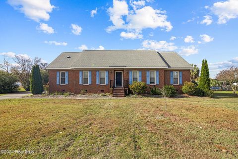 A home in Winterville