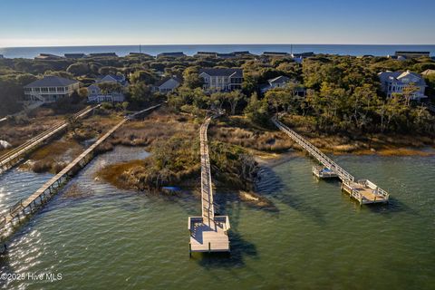 A home in Pine Knoll Shores