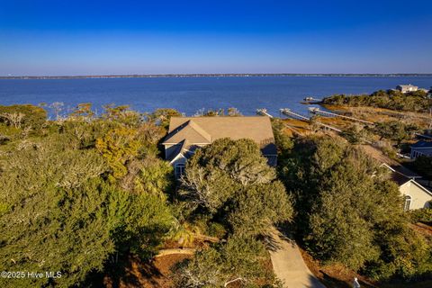 A home in Pine Knoll Shores