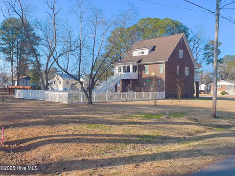 A home in Belhaven