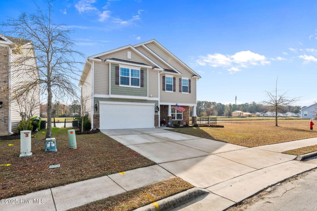 Photo of 600 Lake Tyler Drive, New Bern, NC 28560 (MLS # 100543831)