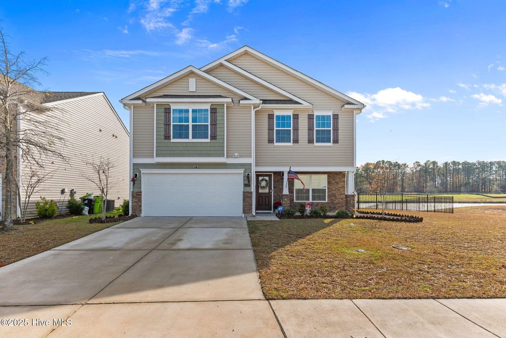 Photo of 600 Lake Tyler Drive, New Bern, NC 28560 (MLS # 100543831)