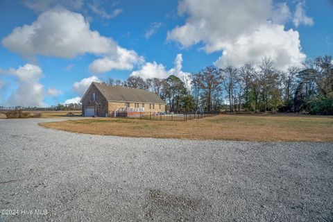 A home in Hobbsville